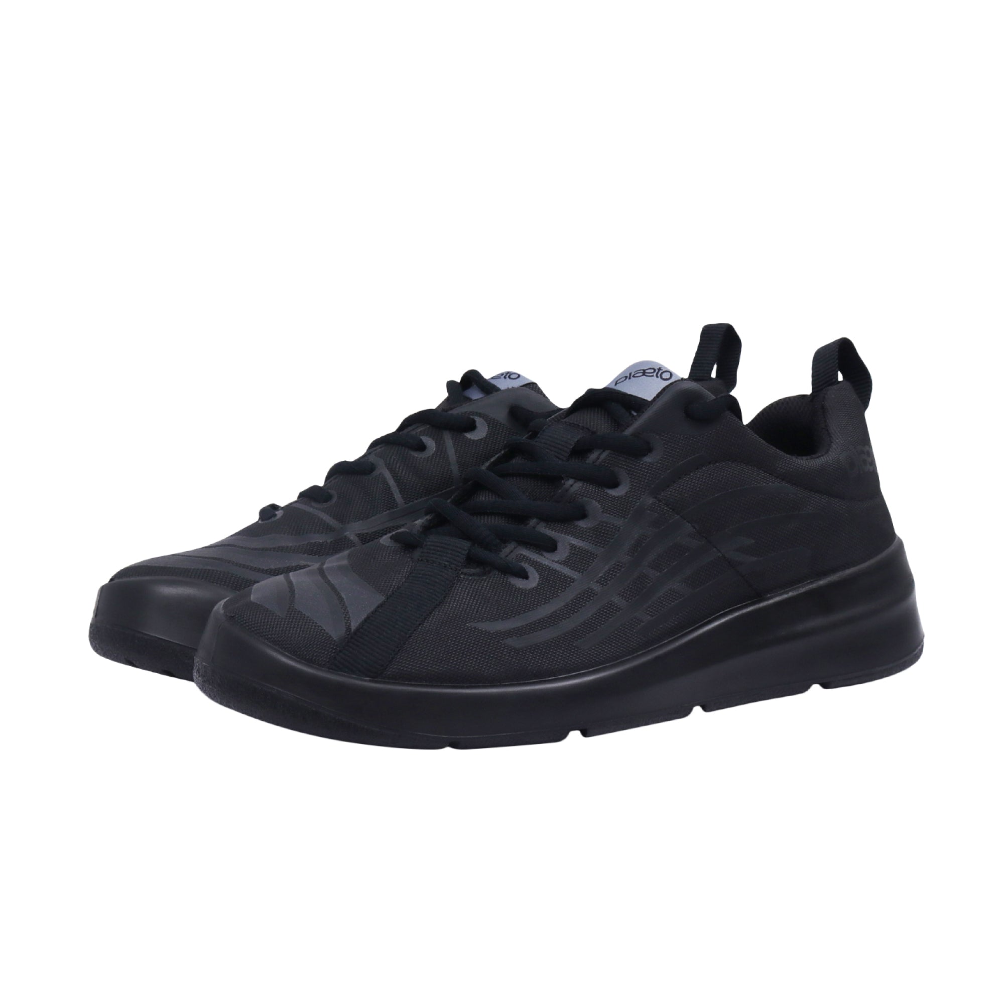 school shoes vs sports shoes for kids